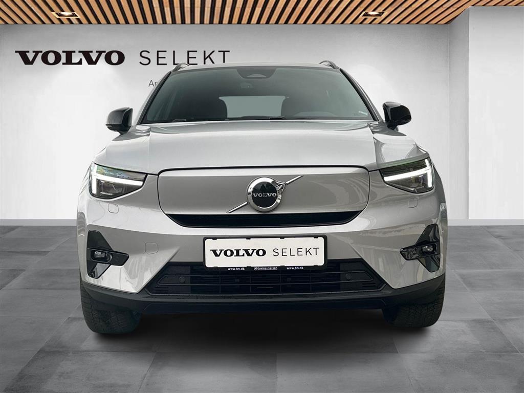 Volvo XC40 Plus billede 3