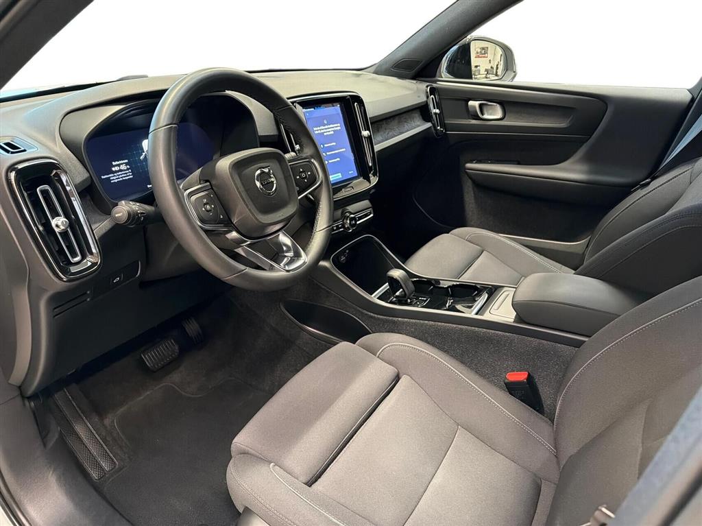 Volvo XC40 Core billede 3