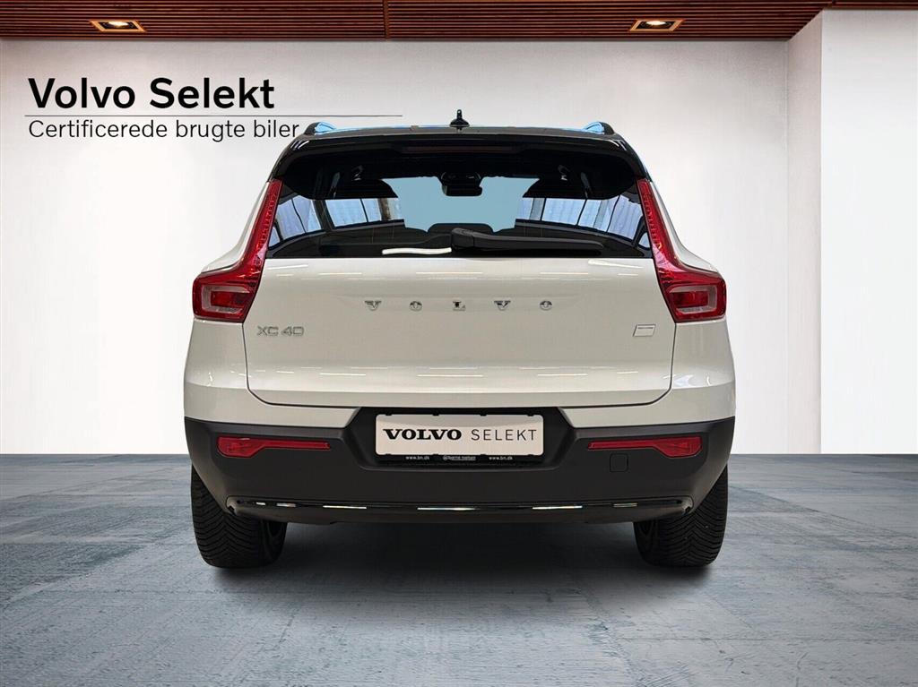 Volvo XC40 Core billede 8