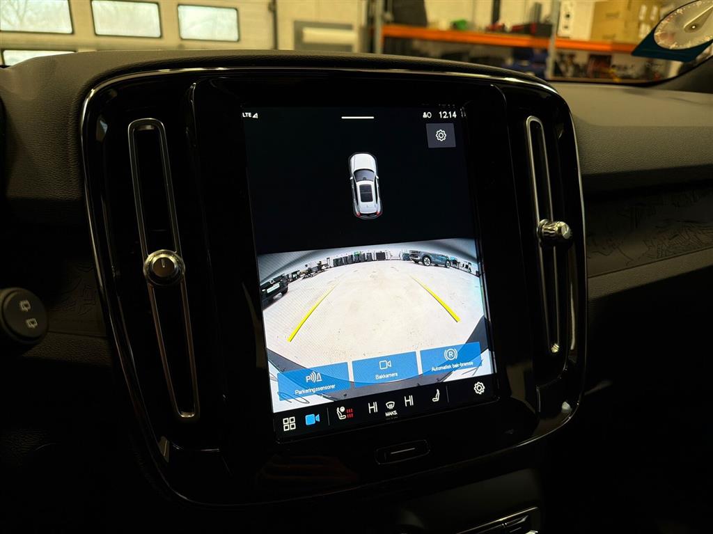 Volvo XC40 Core billede 15