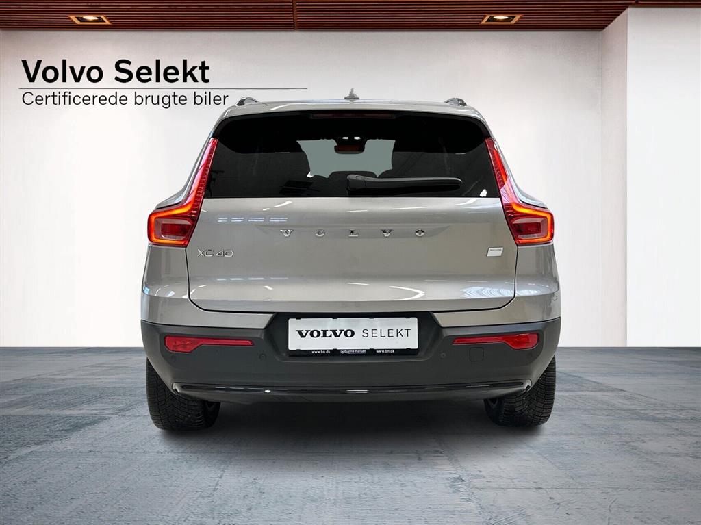 Volvo XC40 Plus billede 8