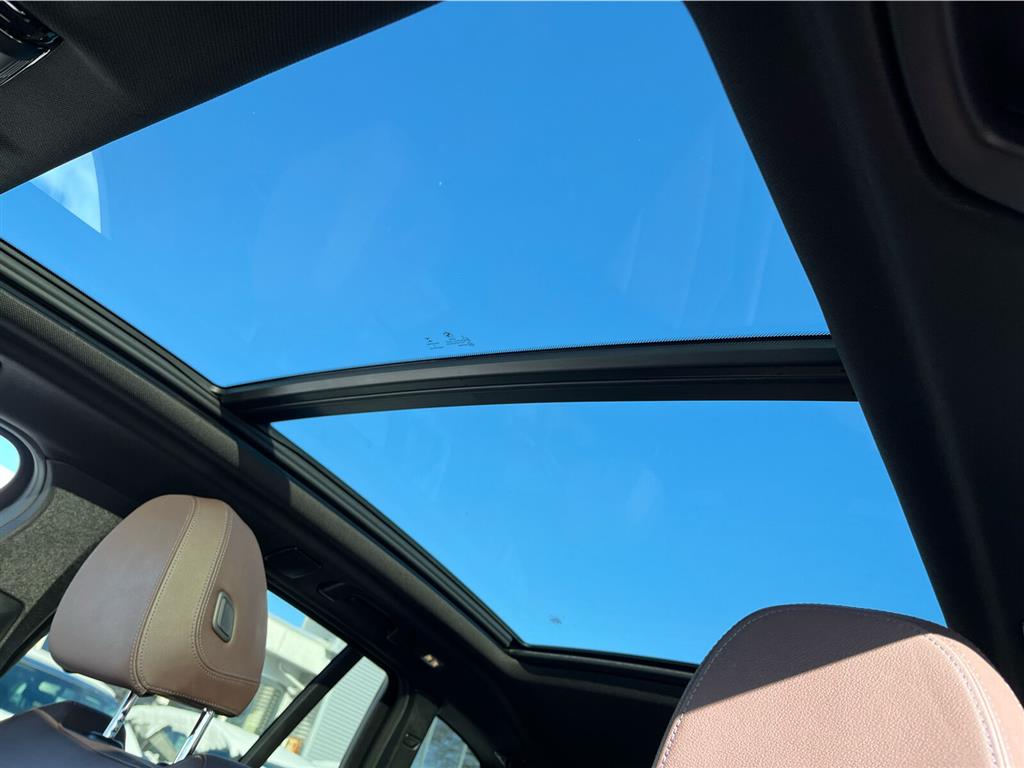 BMW iX3 Charged Plus billede 22