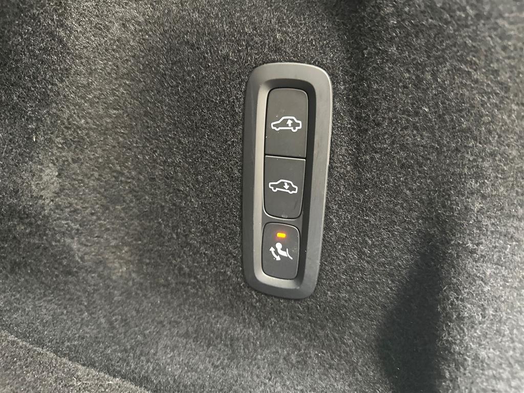 Volvo XC60 Black Edition billede 22