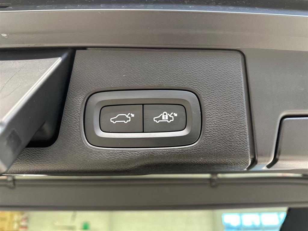 Volvo XC60 Black Edition billede 23