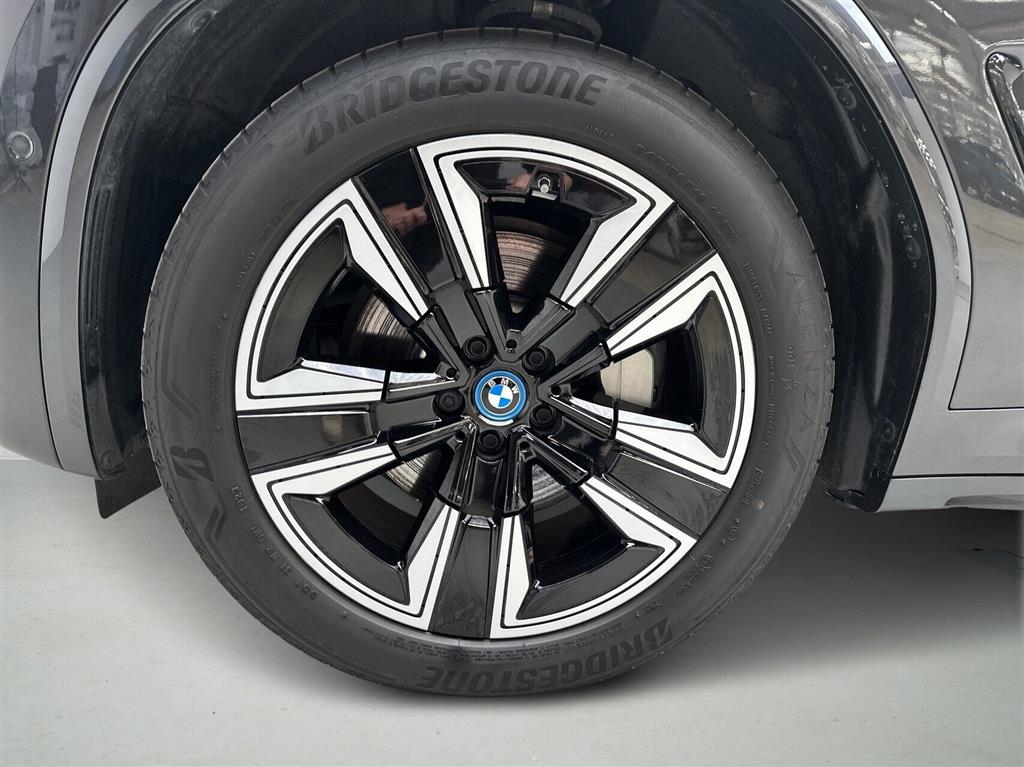 BMW iX3 M-Sport Charged billede 8
