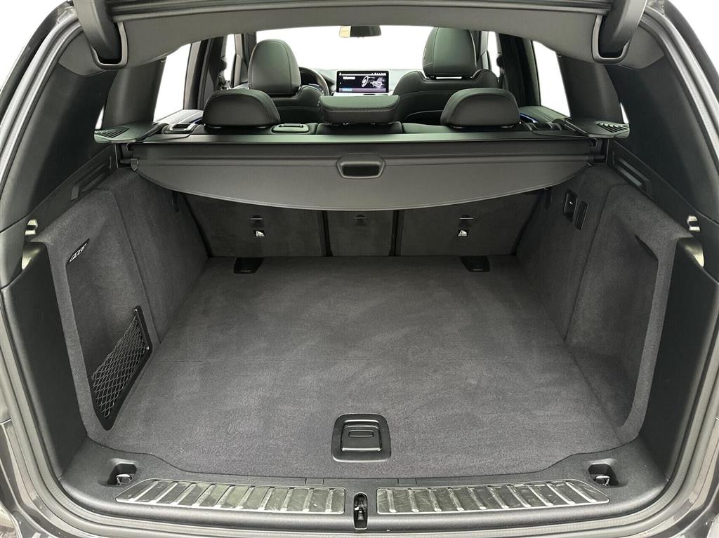 BMW iX3 M-Sport Charged billede 13