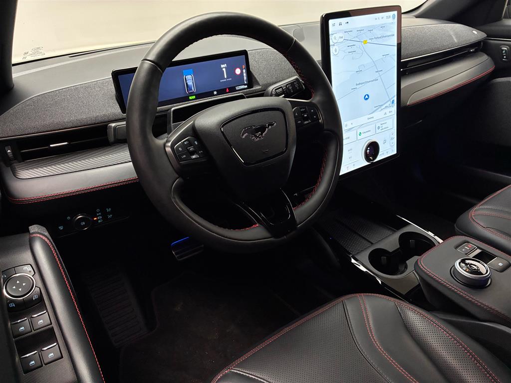 Ford Mustang Mach-E UR billede 17