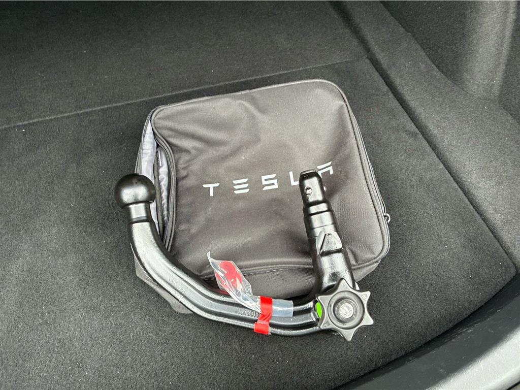 Tesla Model 3 Standard Range Plus billede 2