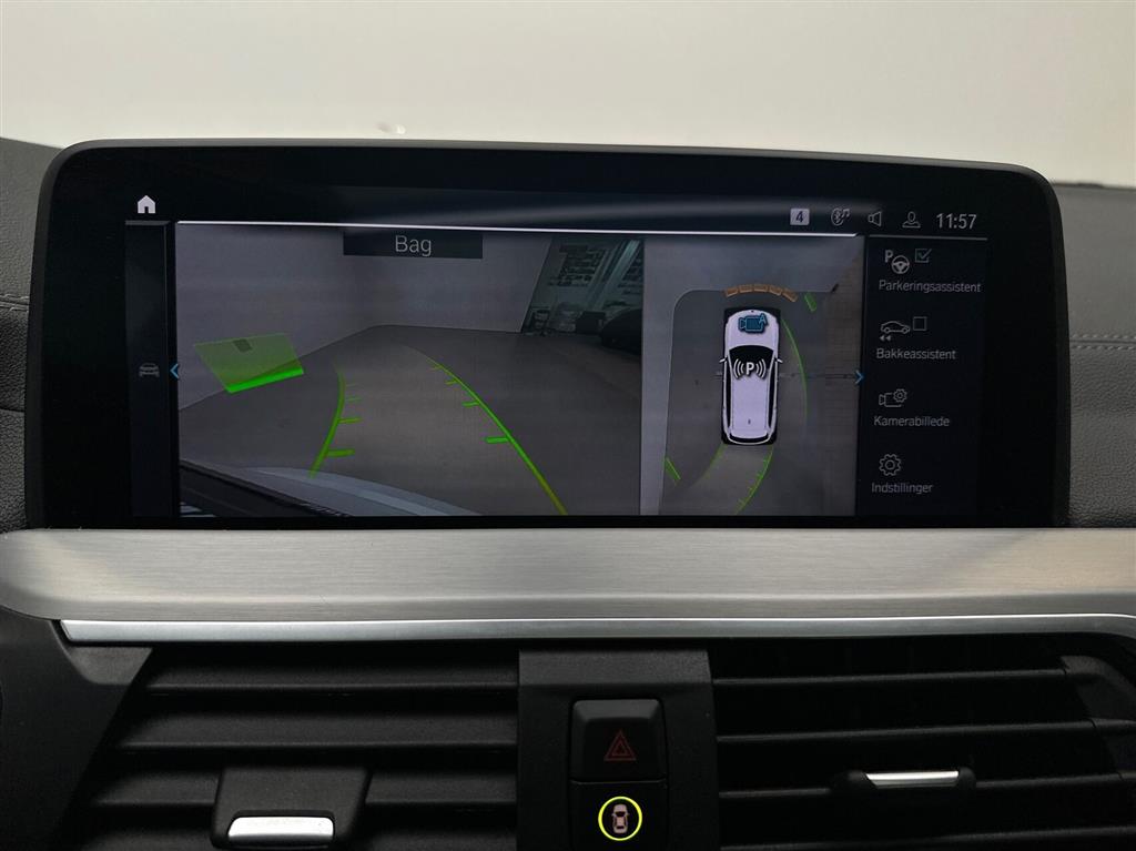 BMW iX3 Charged Plus billede 16