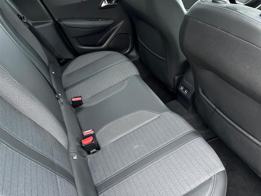 Peugeot 208 Allure billede 12