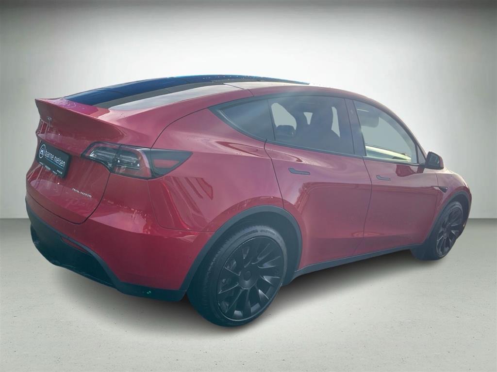 Tesla Model Y Long Range billede 4