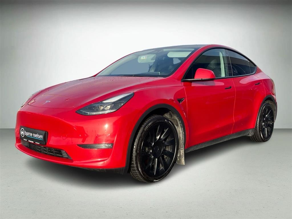 Tesla Model Y Long Range
