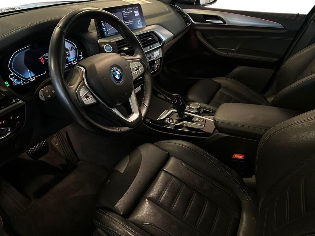 BMW iX3 Charged Plus billede 9