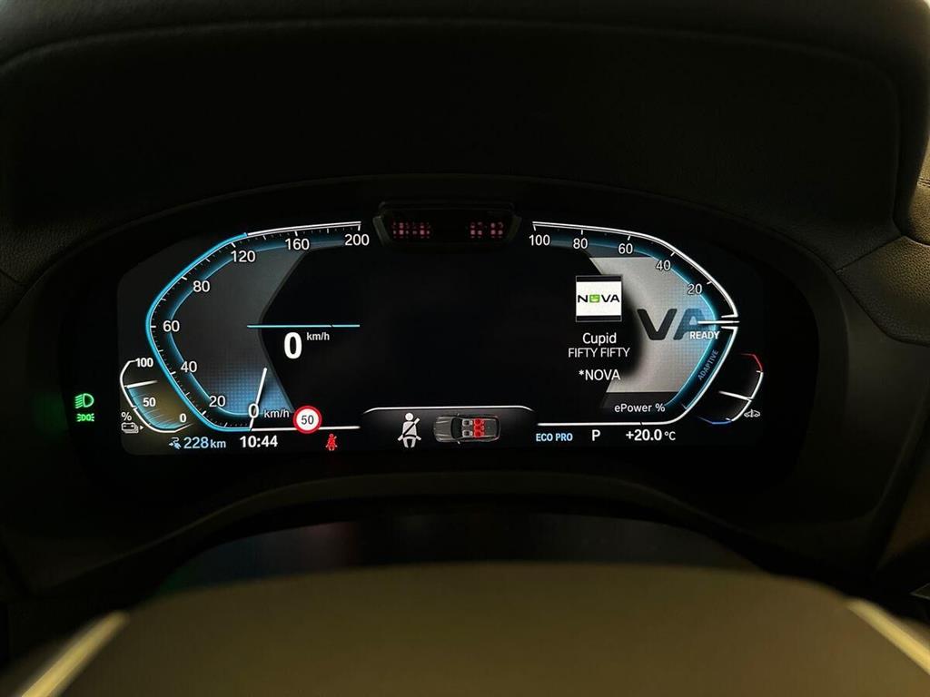 BMW iX3 Charged Plus billede 16