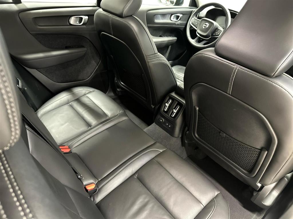 Volvo XC40 Plus billede 13