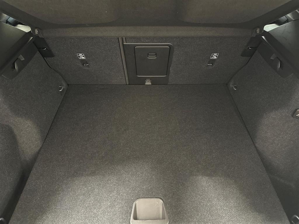 Volvo XC40 Plus billede 14