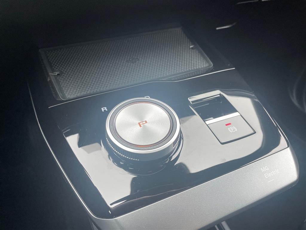 MG MG4 Electric Luxury billede 15