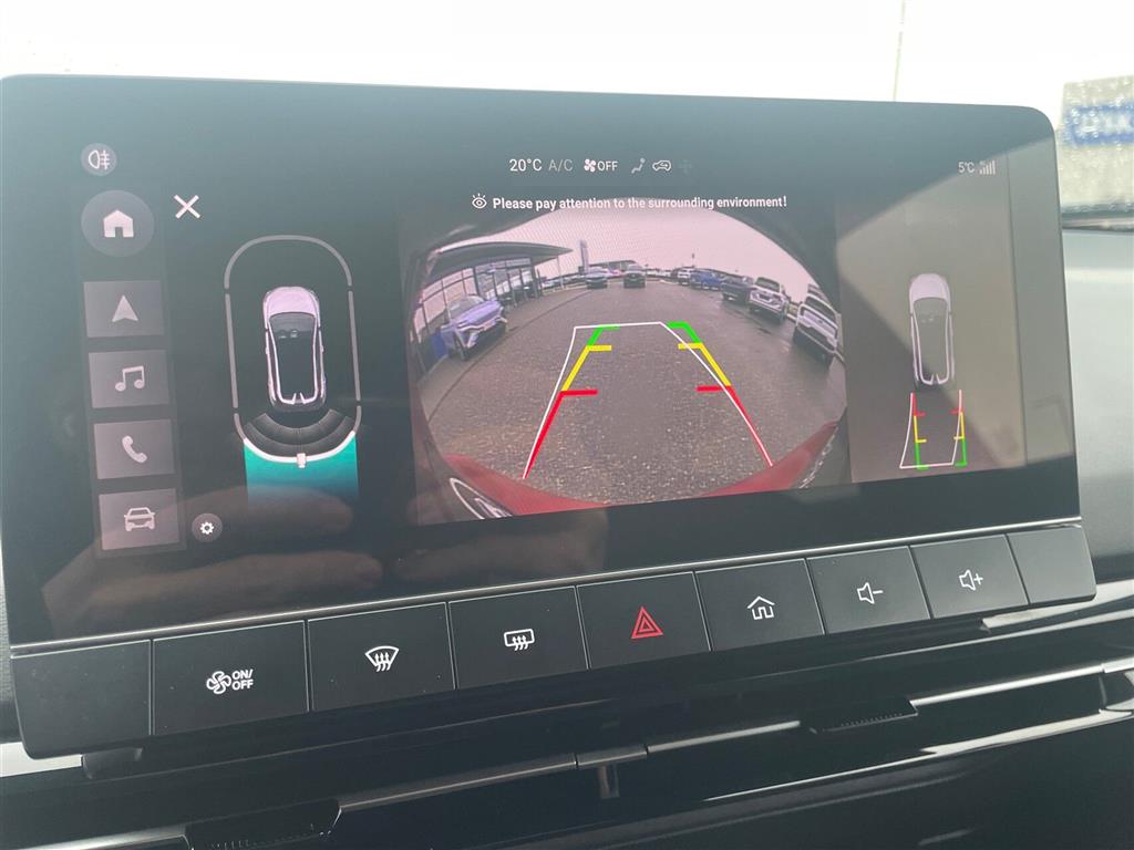 MG MG4 Electric Luxury billede 18