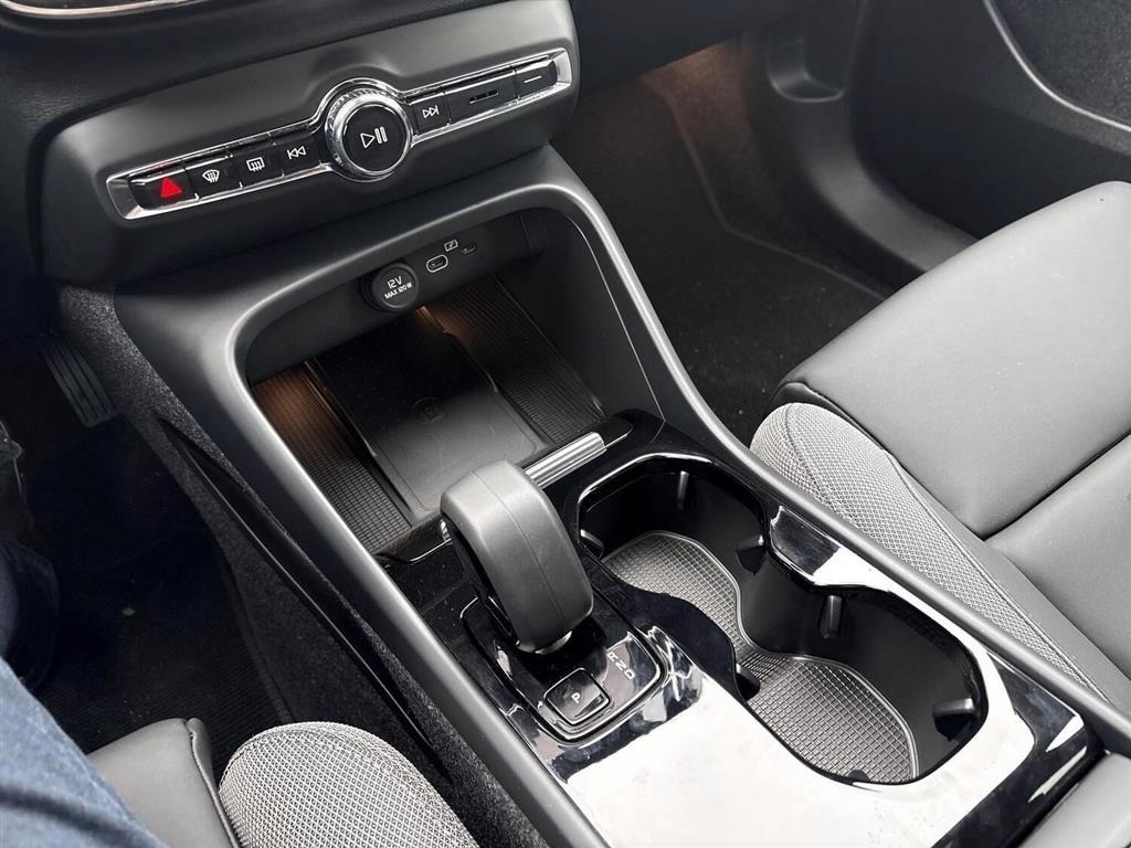 Volvo EC40 Ultra billede 17