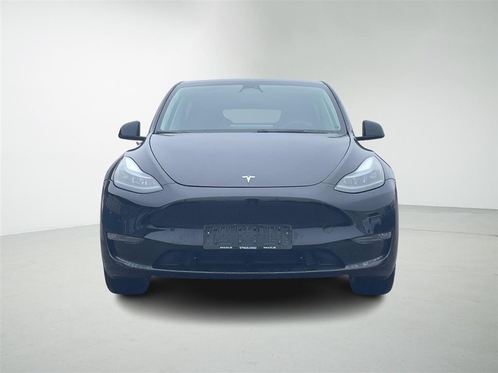 Tesla Model Y Standard Range billede 6
