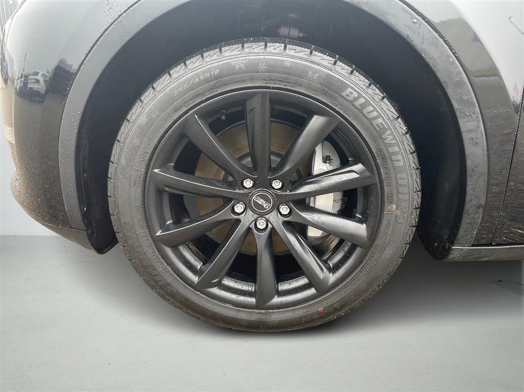 Tesla Model Y Standard Range billede 8