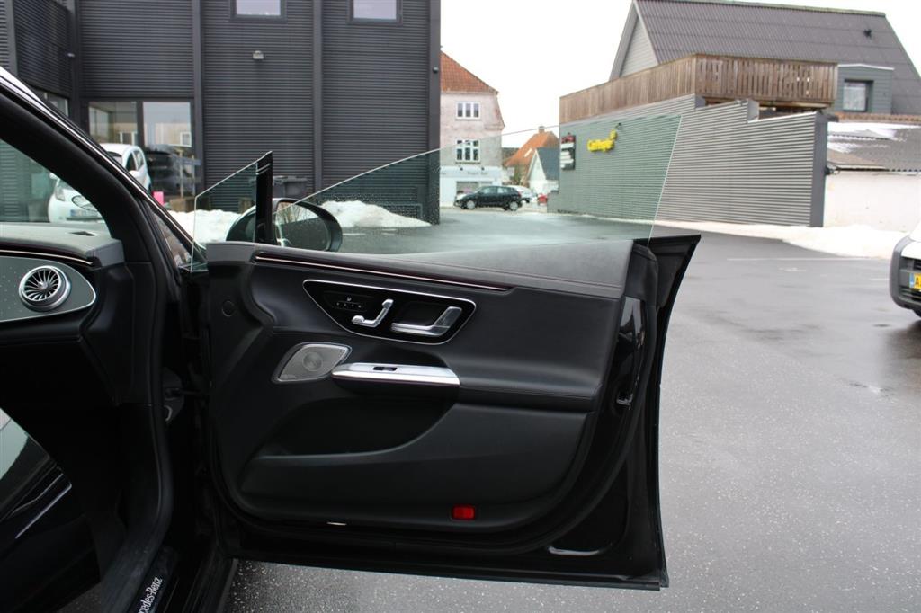 Mercedes-Benz EQE 350 Electric Art billede 20