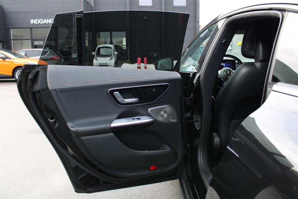 Mercedes-Benz EQE 350 Electric Art billede 21