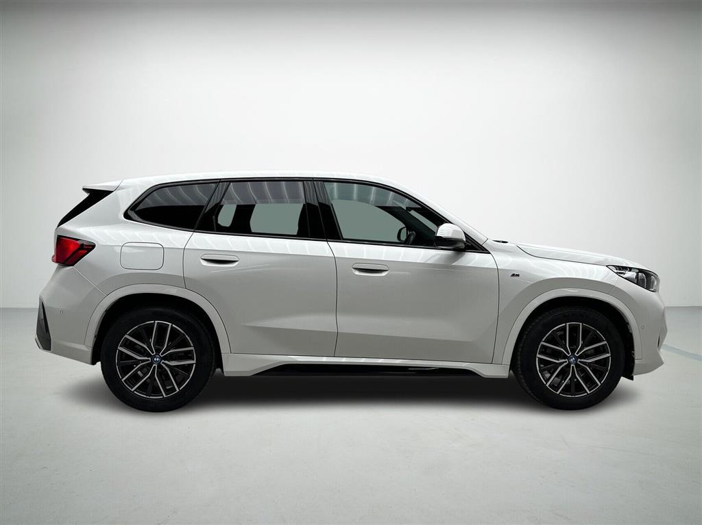 BMW iX1 M-Sport billede 6