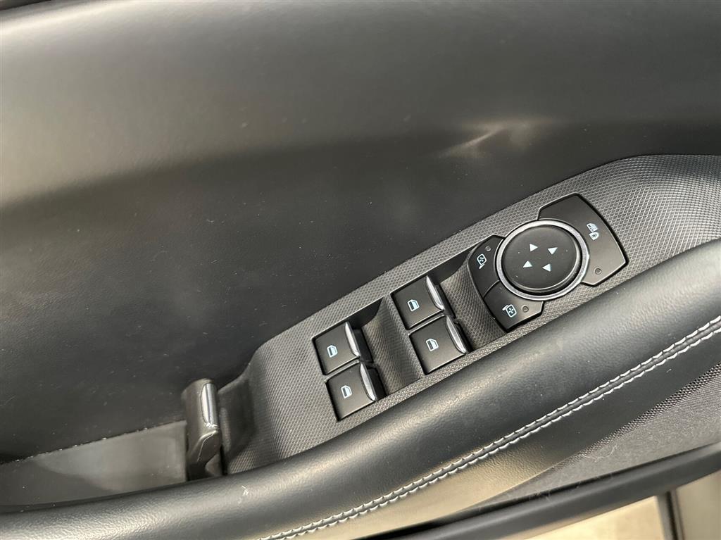 Ford Mustang Mach-E SR billede 15