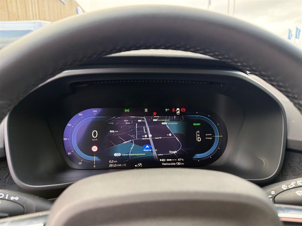 Volvo XC40 Plus billede 16