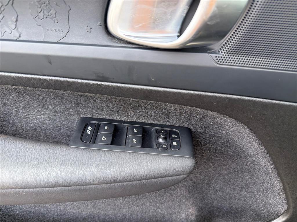 Volvo XC40 Plus billede 18