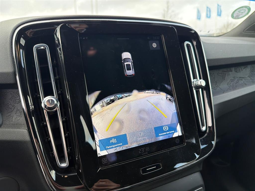 Volvo XC40 Plus billede 21
