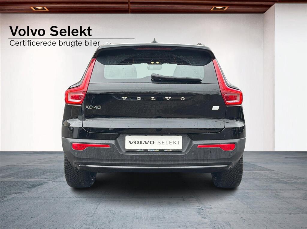 Volvo XC40 Plus billede 9