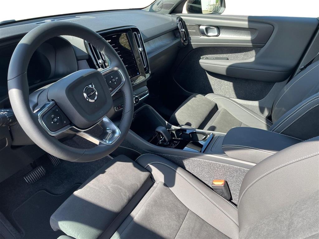 Volvo EC40 Black Edition billede 3