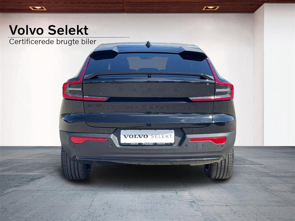 Volvo EC40 Black Edition billede 8