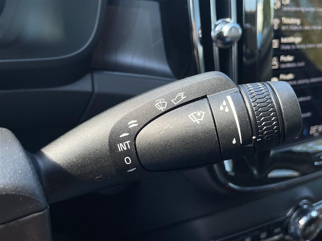 Volvo EC40 Black Edition billede 26