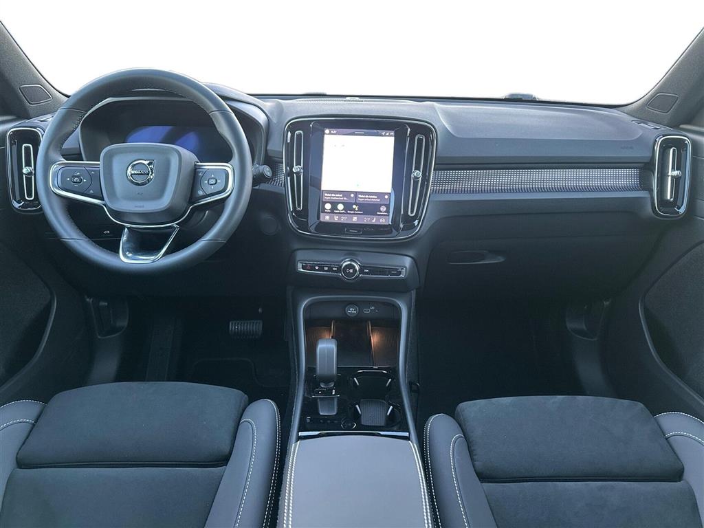 Volvo EX40 Black Edition billede 4