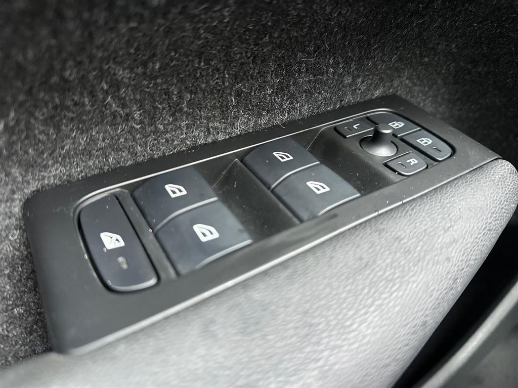 Volvo XC40 R-design billede 16