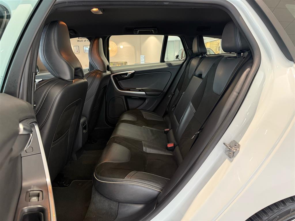 Volvo V60 R-design billede 8