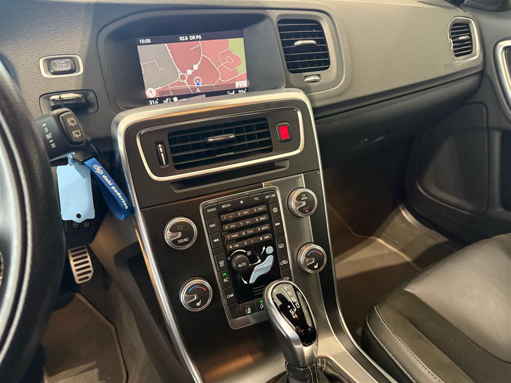 Volvo V60 R-design billede 12