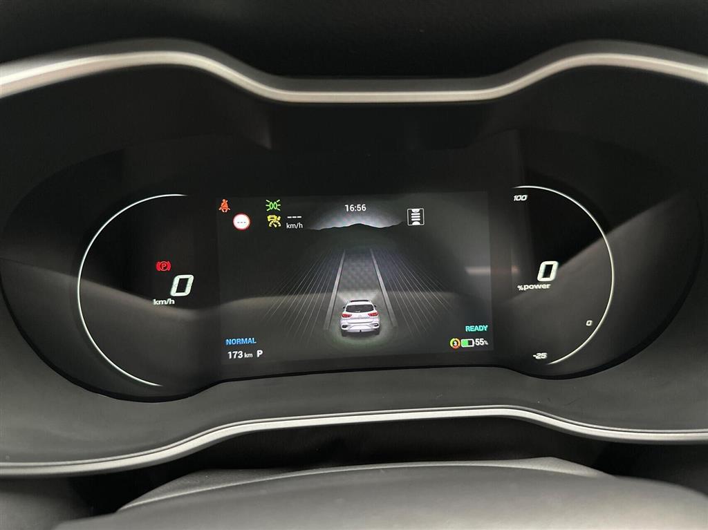 MG ZS EV Luxury billede 15