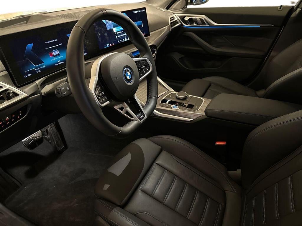 BMW i4 Charged M-Sport billede 3