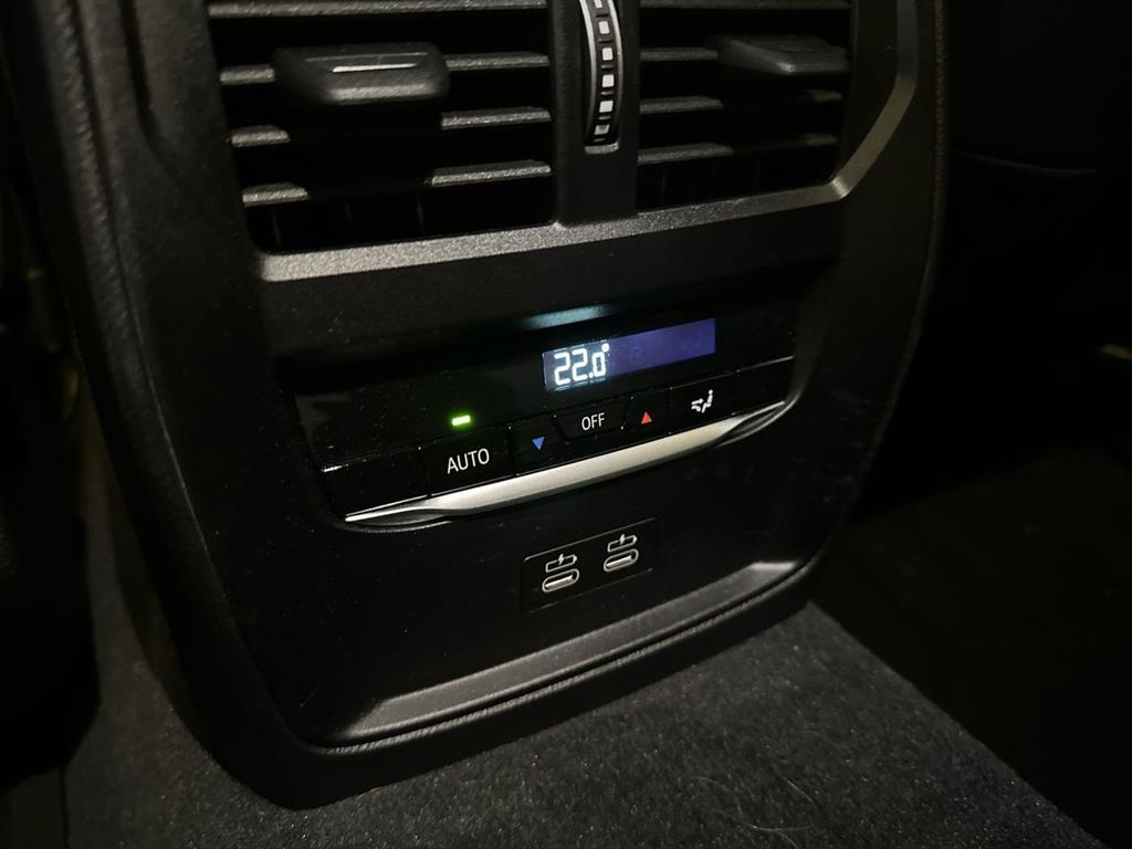 BMW i4 Charged M-Sport billede 21