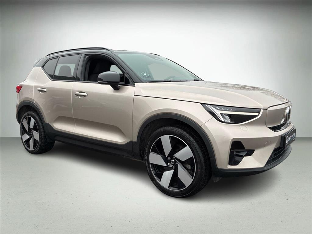 Volvo XC40 Plus billede 8