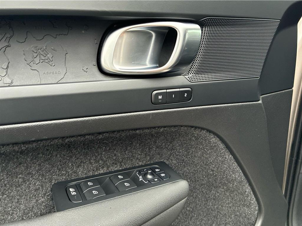 Volvo XC40 Plus billede 16