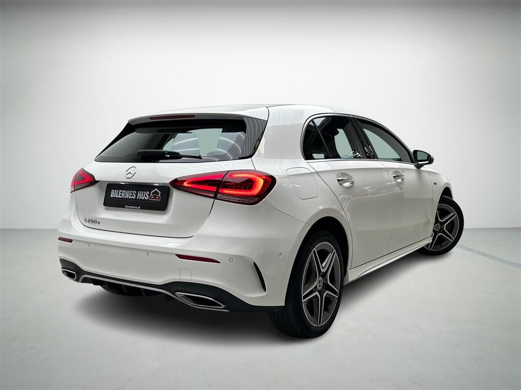 Mercedes-Benz A250 e AMG Line billede 2