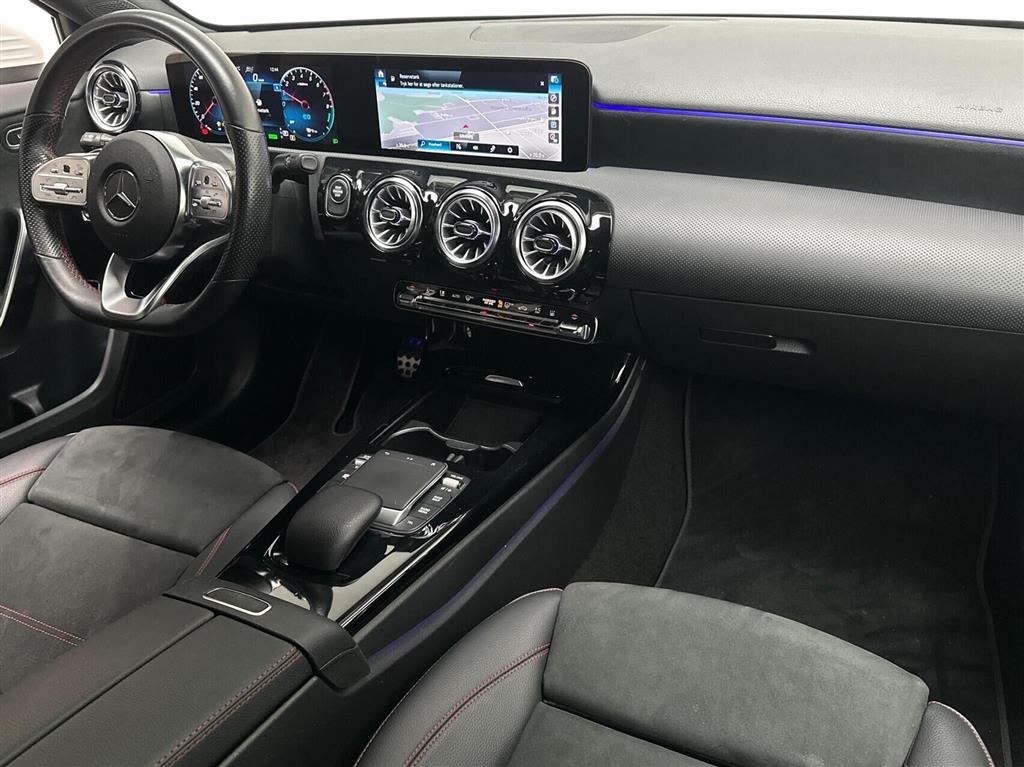 Mercedes-Benz A250 e AMG Line billede 11