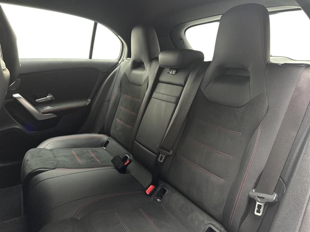 Mercedes-Benz A250 e AMG Line billede 13