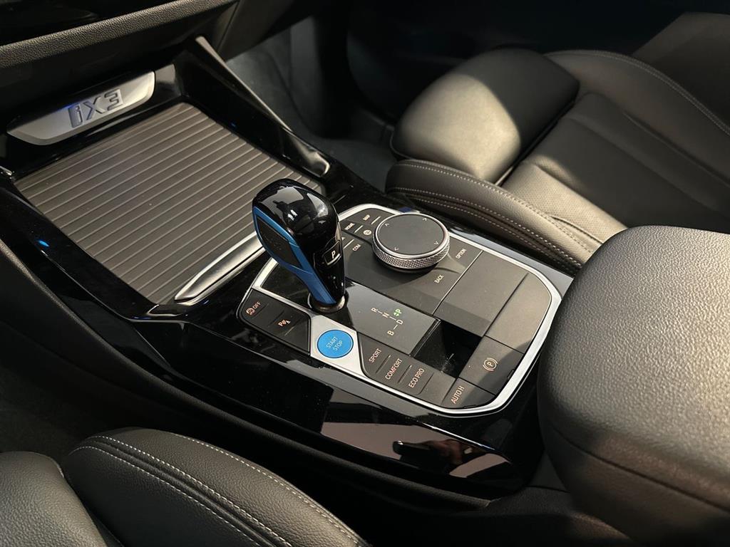 BMW iX3 M-Sport Charged billede 15