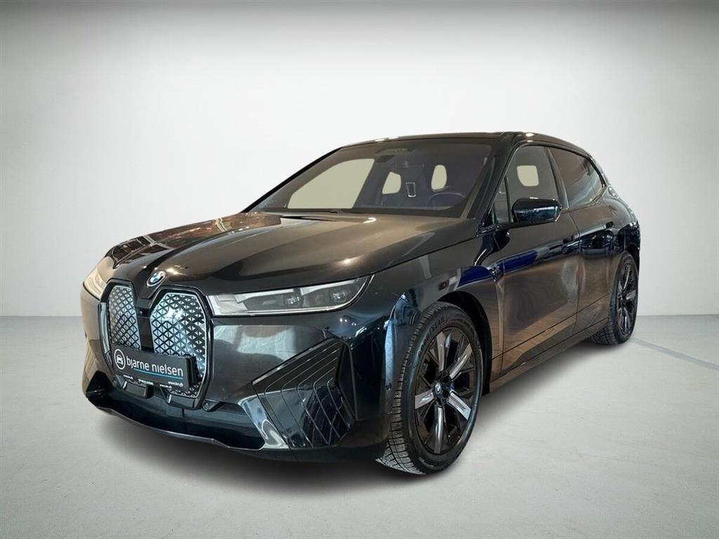 BMW iX Fully Charged